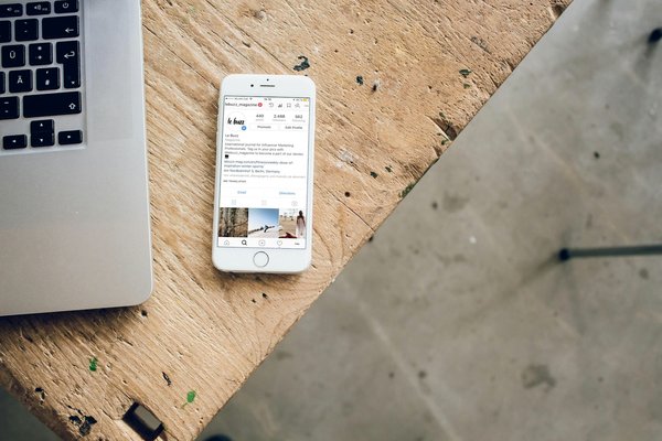 Comment activer le mode économie d'énergie sur un OnePlus 7T pour prolonger la durée de la batterie ?